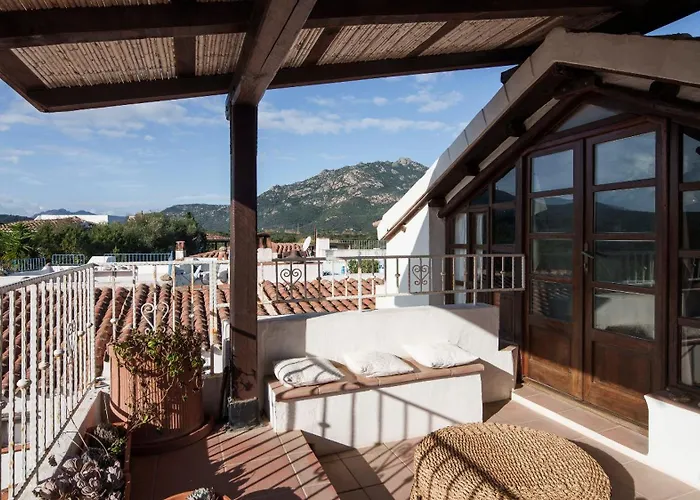 Welcomely - Romantic Roof